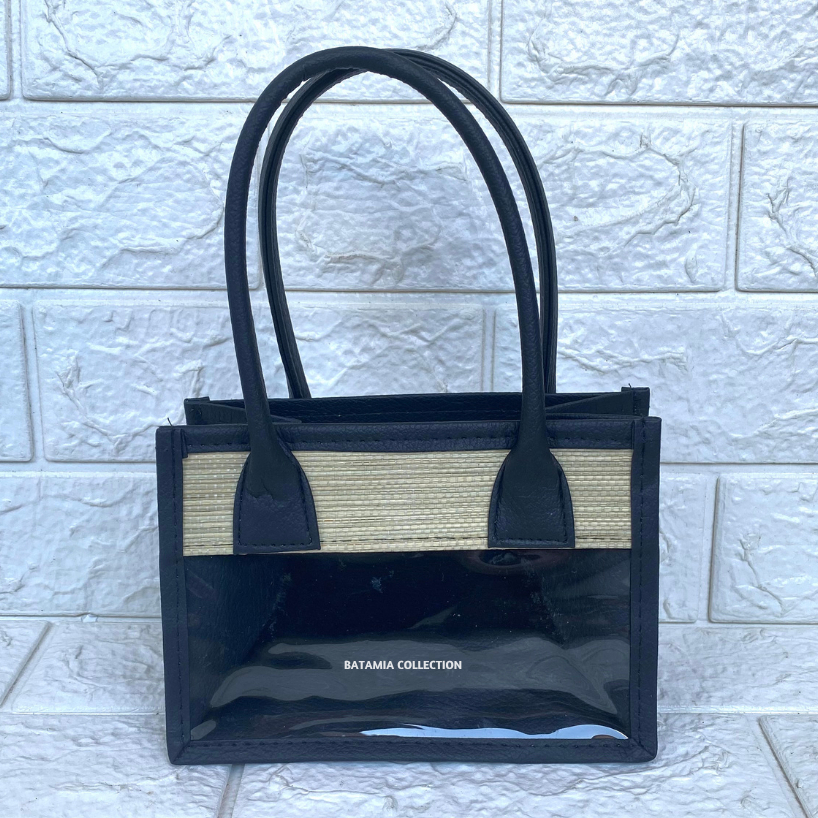 

Tas Mika Parcel (Hitam) Untuk Isi 2 Toples Silinder Tas Hampers Mendong Mika Transparan