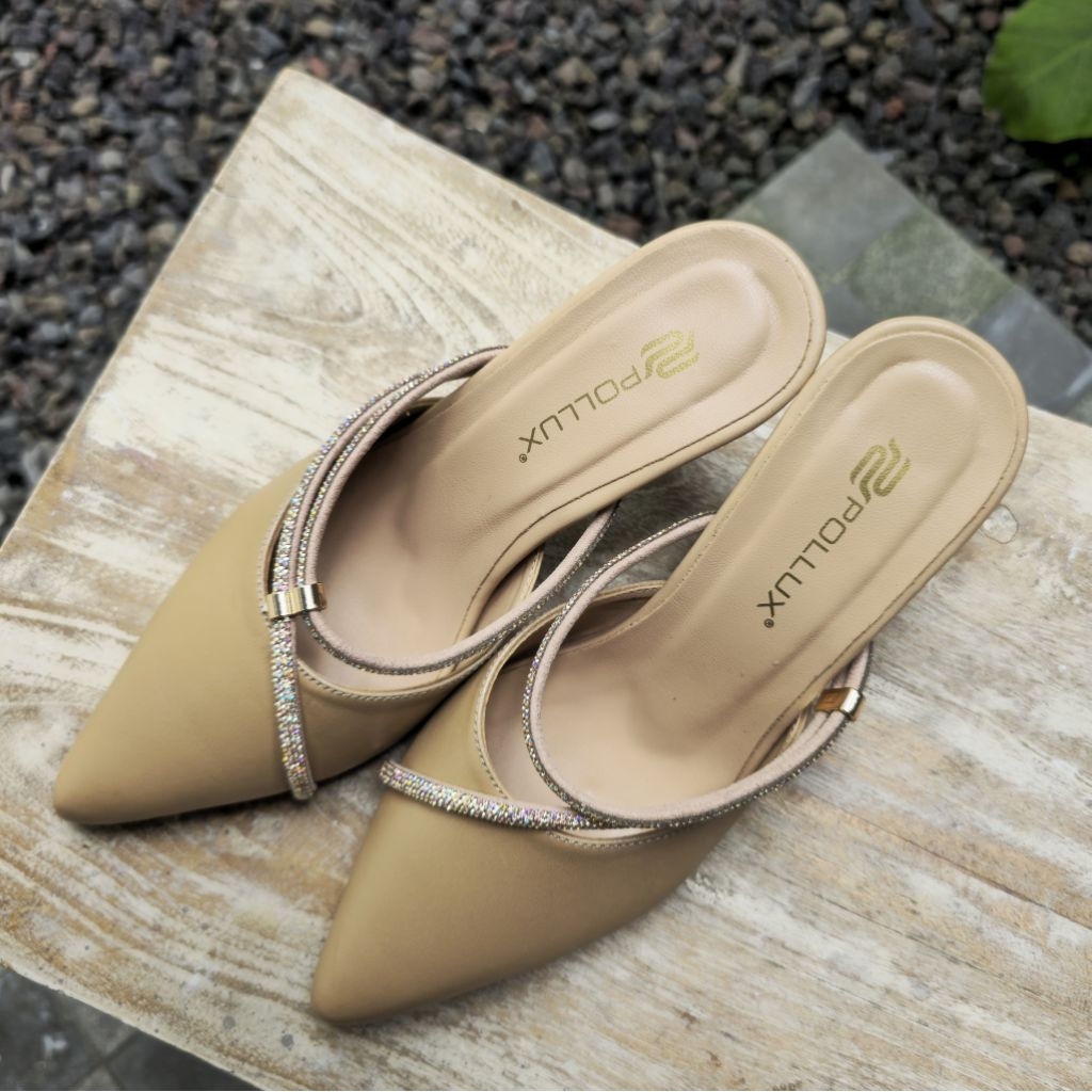 :: PRELOVED :: Sandal Mules Pollux