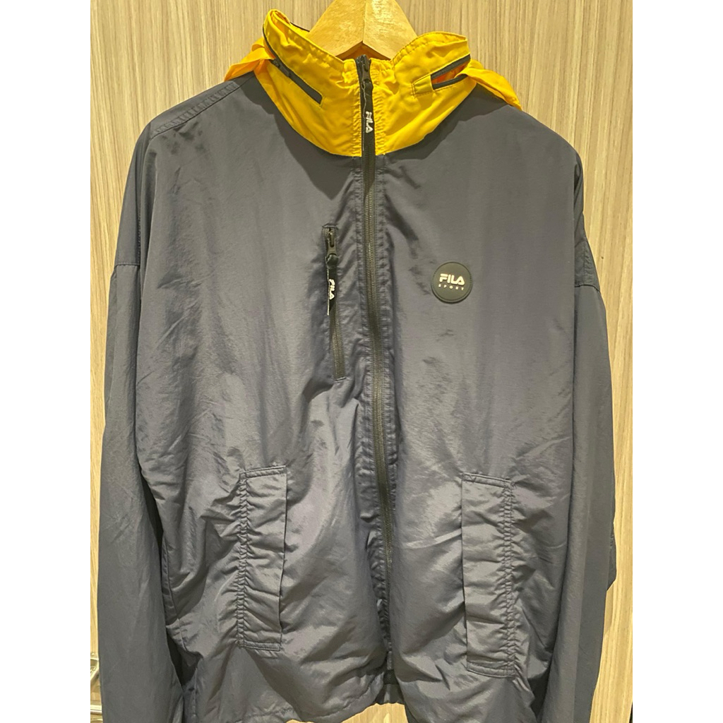 Jaket Outdoor Pria Men’s Jacket Fila Preloved Murah