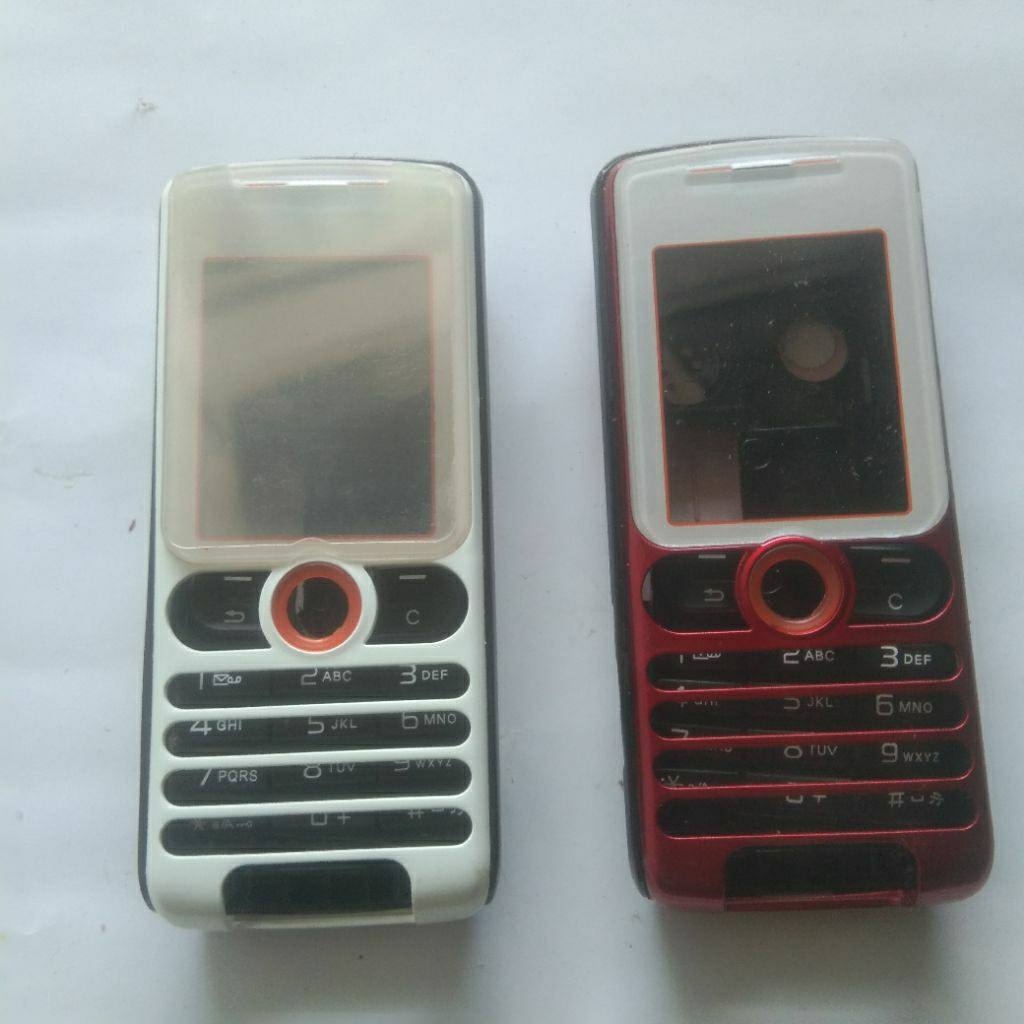Casing sony ericson W200 W200i fullset plus tulang tengah