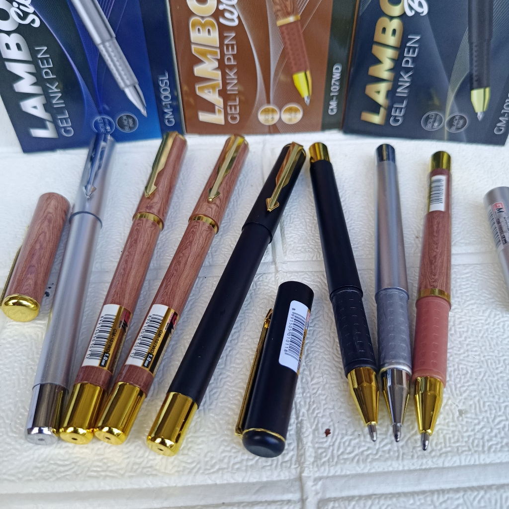 

Bolpen/Pulpen tanda tangan TTD Gadjah Mada LAMBOR 1.0mm (Hitam/Biru)
