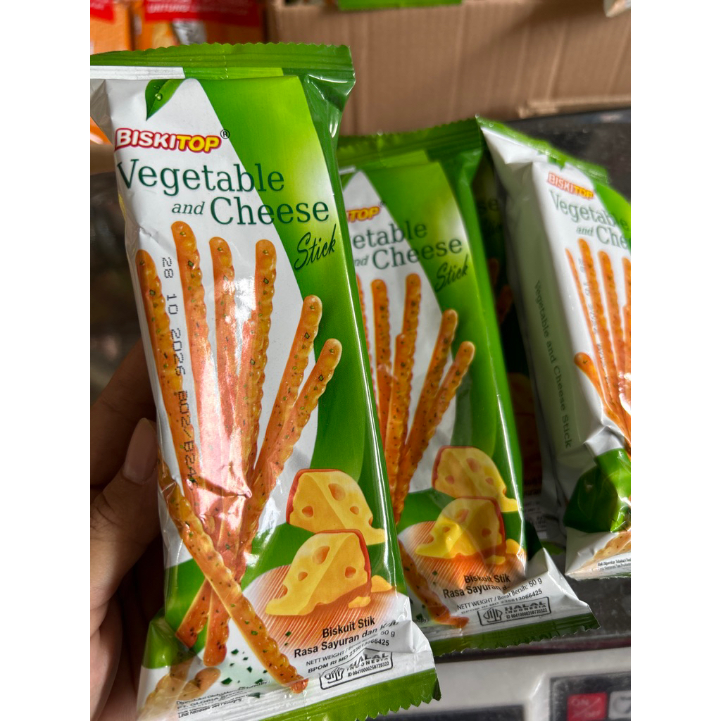

5pcs Vegetable and cheese stick