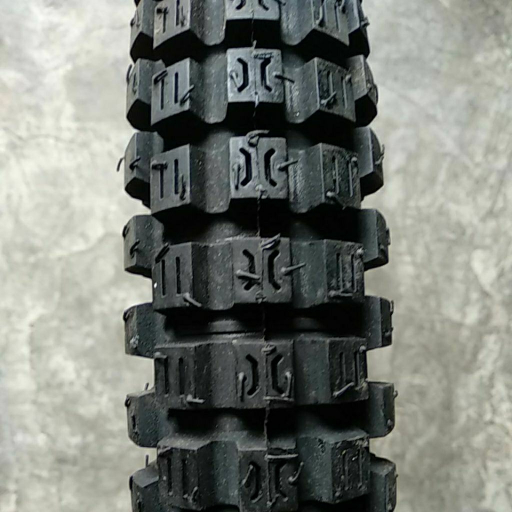 Ban Luar Sepeda Motor Hung-A MT341 (2.50-17)