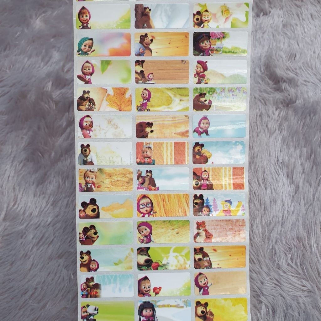 

STIKER NAMA WATERPROOF SIZE M/STIKER NAMA MOTIF/STIKER NAMA KARAKTER MARSHA/STIKER NAMA TERBARU