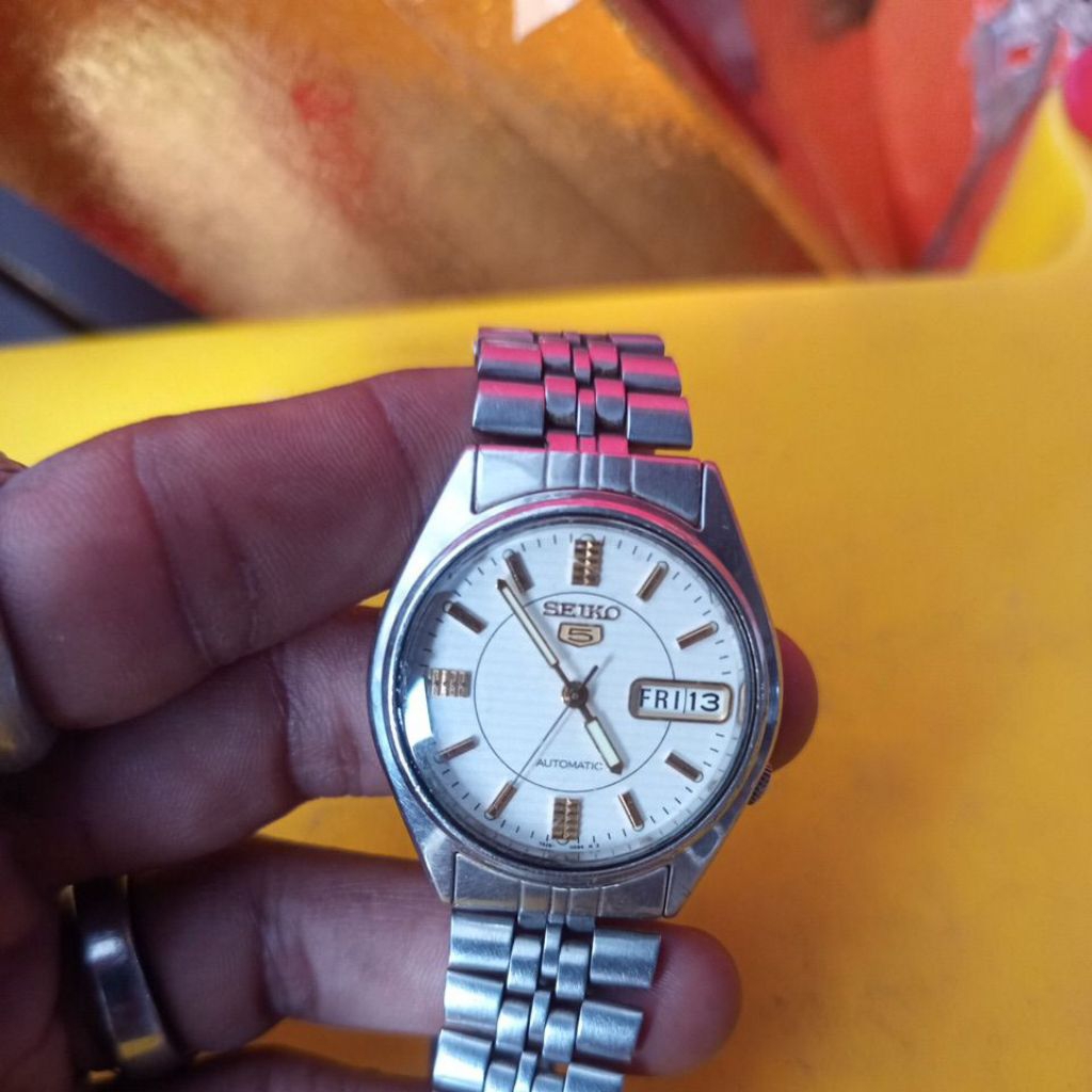 jam tangan Seiko 5 otomatis 7s26 full original bekas