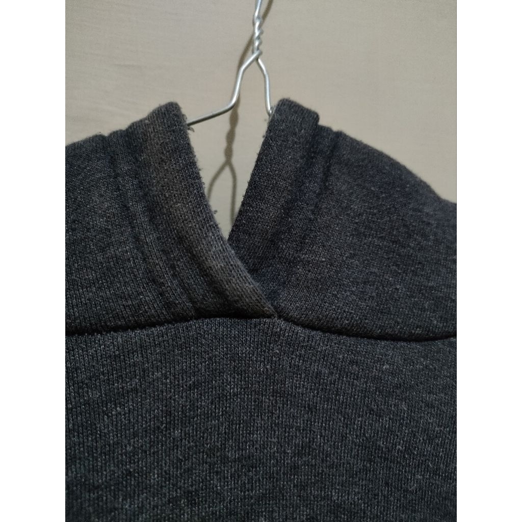 (Preloved) Hoodie - Lengan 7/8 | Bahan tebal | Bentuk topi telinga