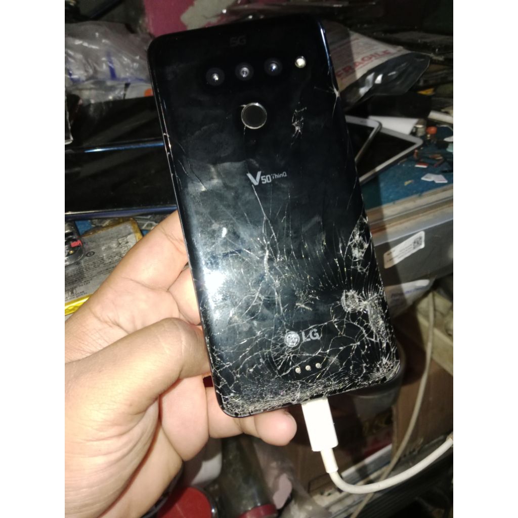 jual unit utuh MINUS LCD seperti fto & tombol2 gk ad hp MEREK LG V50 thing MESIN NYALA NORMAL
