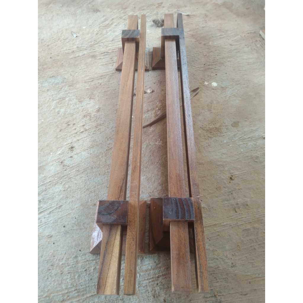 Hendel tarikan pintu kayu jati model minimalis murah