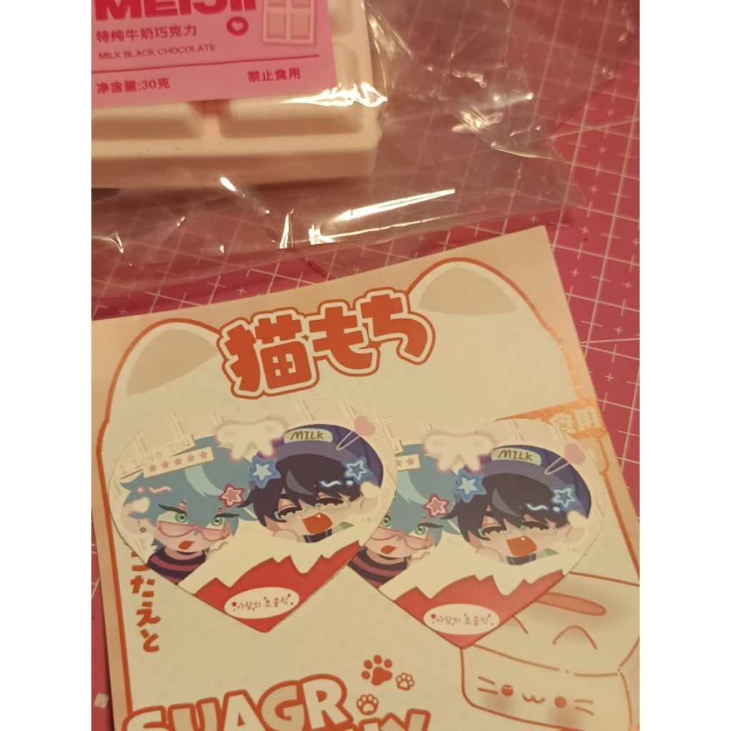 

[READY STOCK] ALNST unofficial sticker ivantill alienstage unofficial fanmerch ivti alnst sticker vinyl aesthetic hearts journal pink alienstage till doki ivan