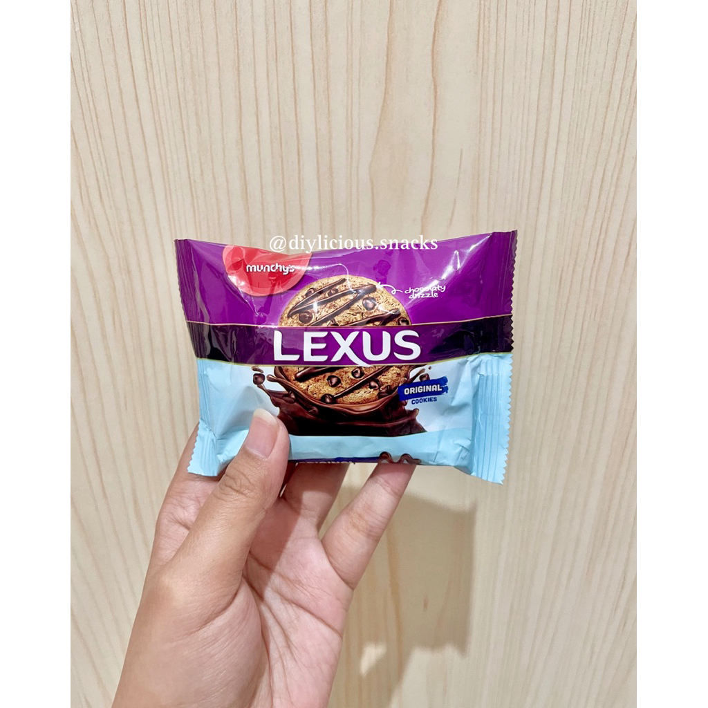 

Lexus Cookies & Sandwich