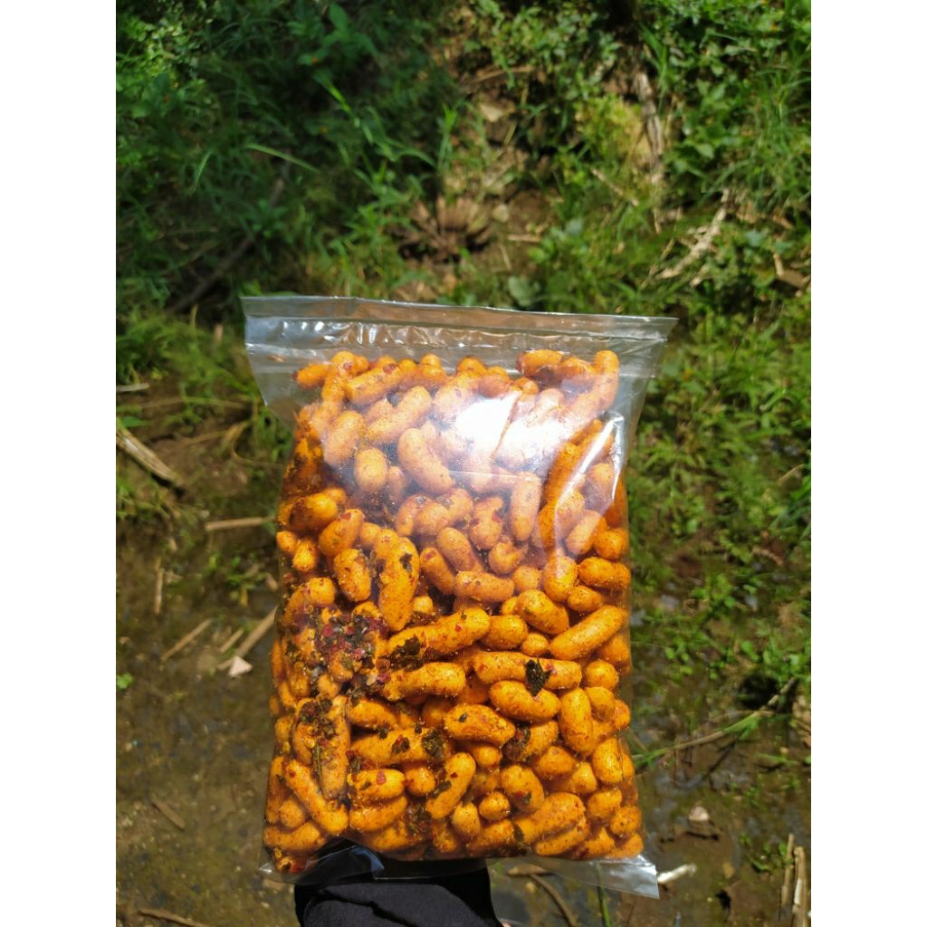 

Pilus Telur pedas Daun Jeruk 1kg