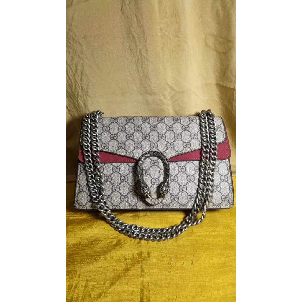 Tas Preloved Second Branded Slingbag Abu Merah Wanita