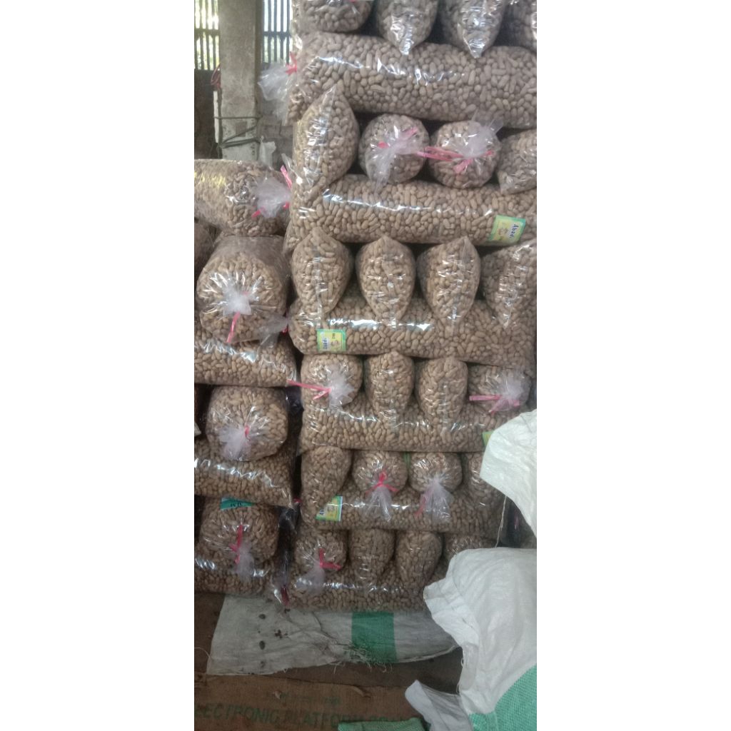 

kacang sangrai 1kg kacang olah klethik gurih nikmat