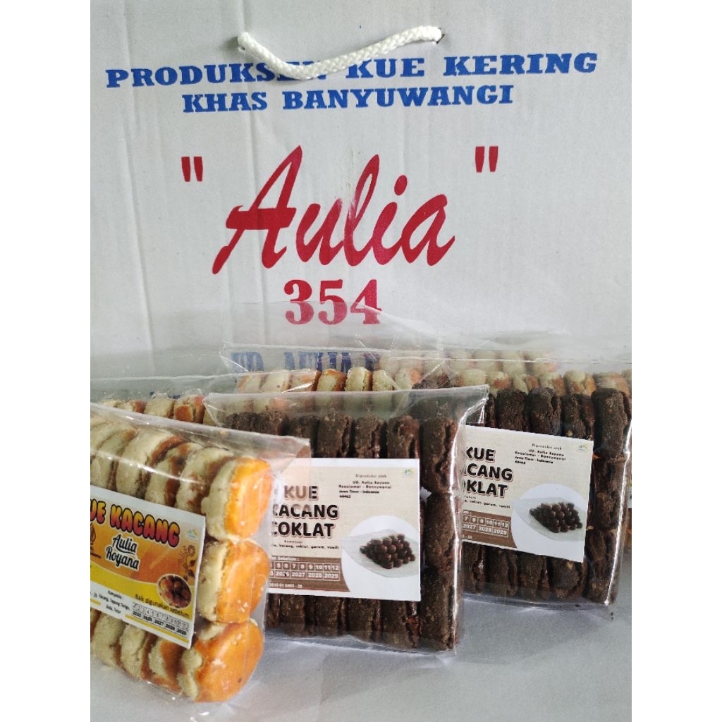 

GROSIR PUSAT KUE KACANG AULIA ORI DNA COKLAT LANGSUNG PABRIK