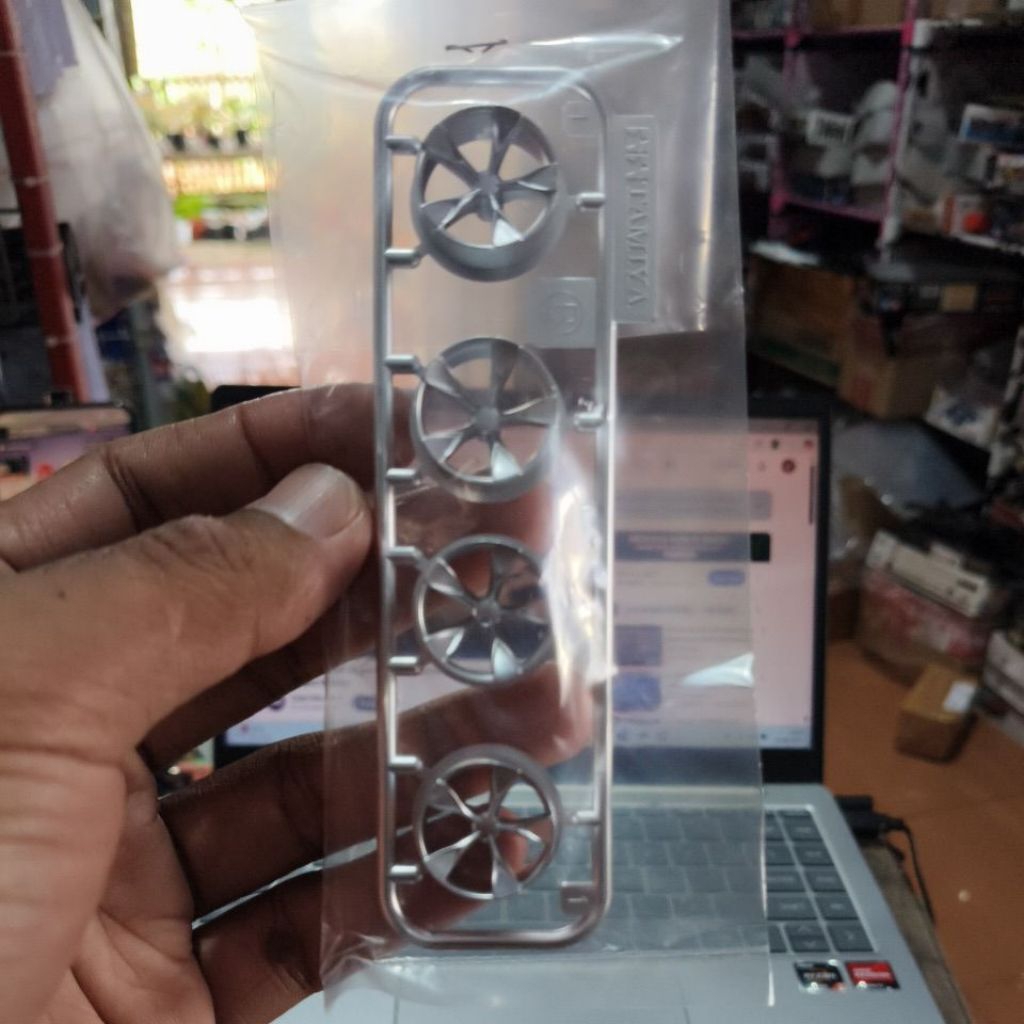 Tamiya Pelek Velg Medium 5 Spoke Silver Plated