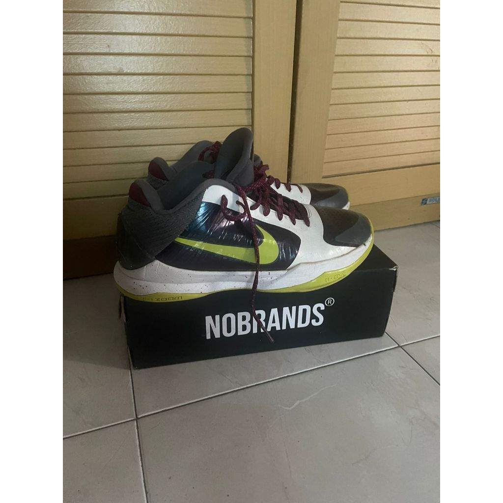 WTS sepatu basket nike kob* protro size 46