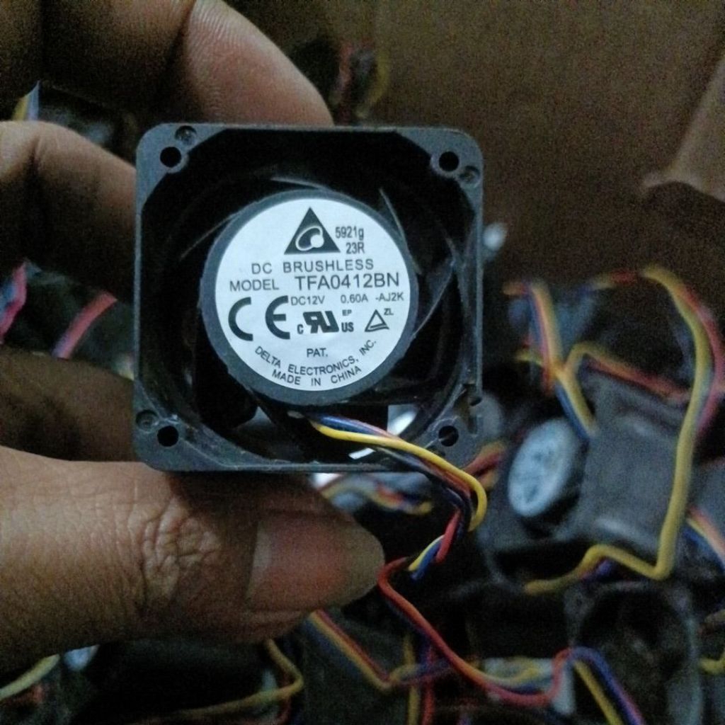 KIPAS HIGH SPEED 4X4 12V 0.60A MERK DELTA