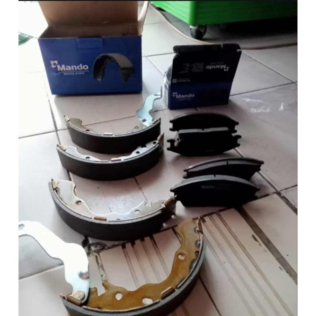 Kampas Rem Belakang Hyundai Avega