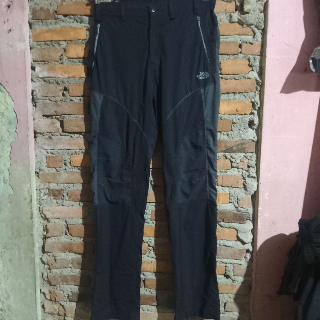 TENONET CELANA PANJANG OUTDOOR SECOND BRANDED GUNUNG TRAINING RUNNING OLAHRAGA KOREA ORIGINAL CELANA