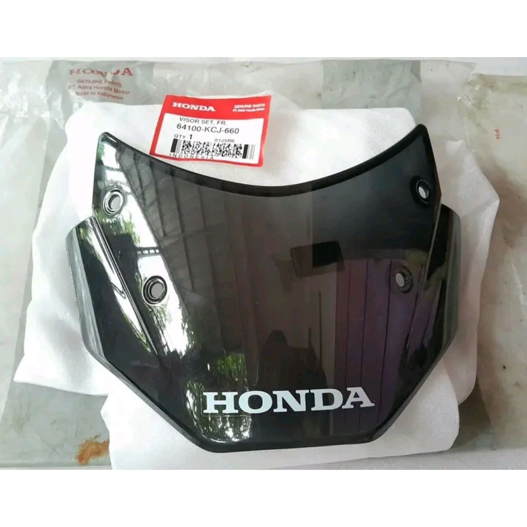64100-KCJ-660 Cover depan honda tiger revo