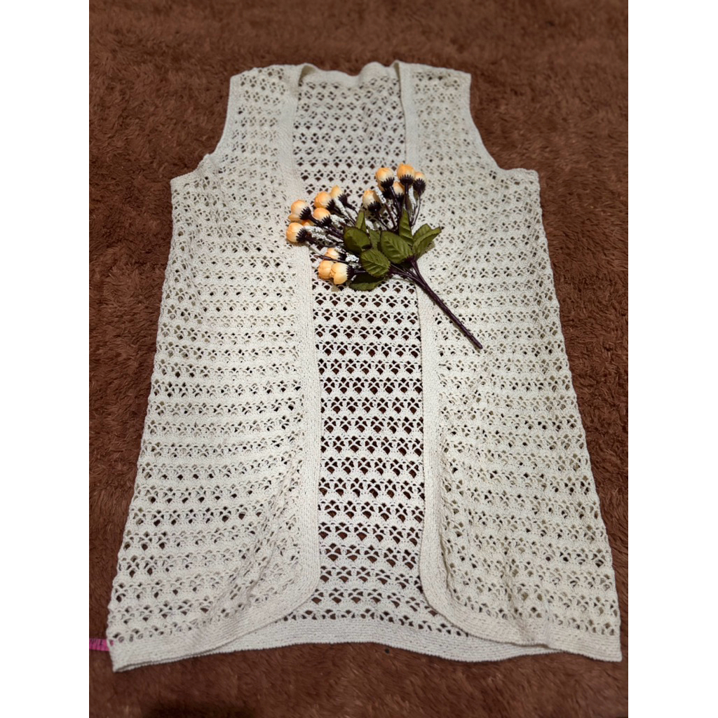 Rompi vest rajut preloved