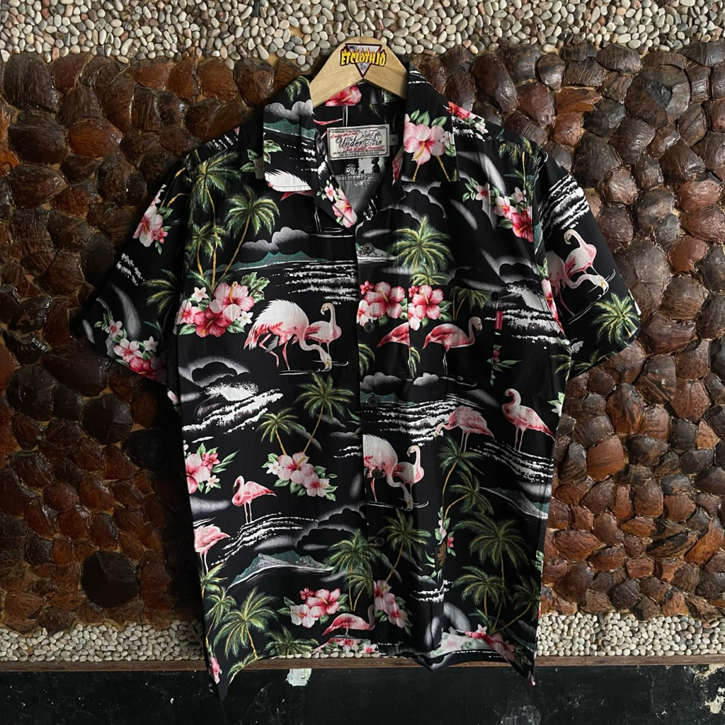 kemeja hawaii UnderAir