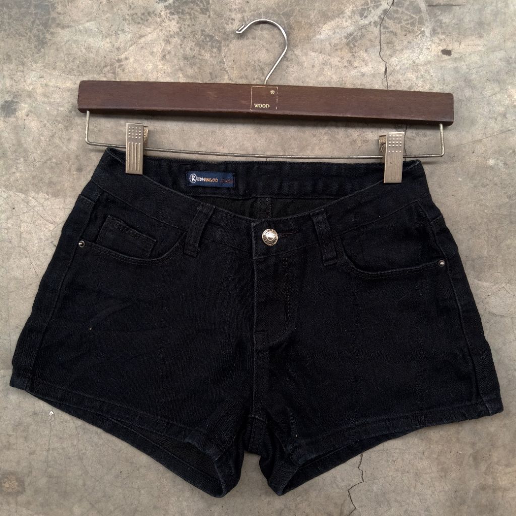 Hotpants Hitam Celana Pendek Jeans Wanita