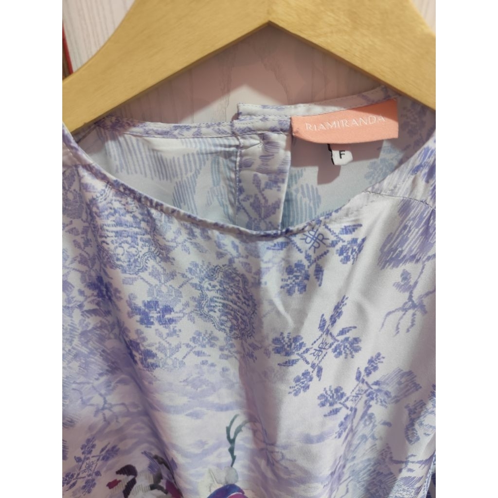 preloved kaftan riamiranda