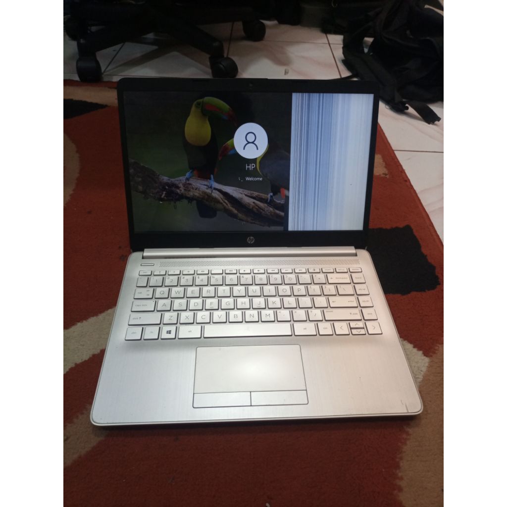 Hp 14s-dk0024AU AMD A9 Ram 4 HDD 1tb Minus Layar, Unit Onky 1350k
