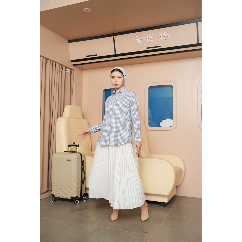 Kemeja Wanita Celia Shirt Lengan Panjang Motif Kotak