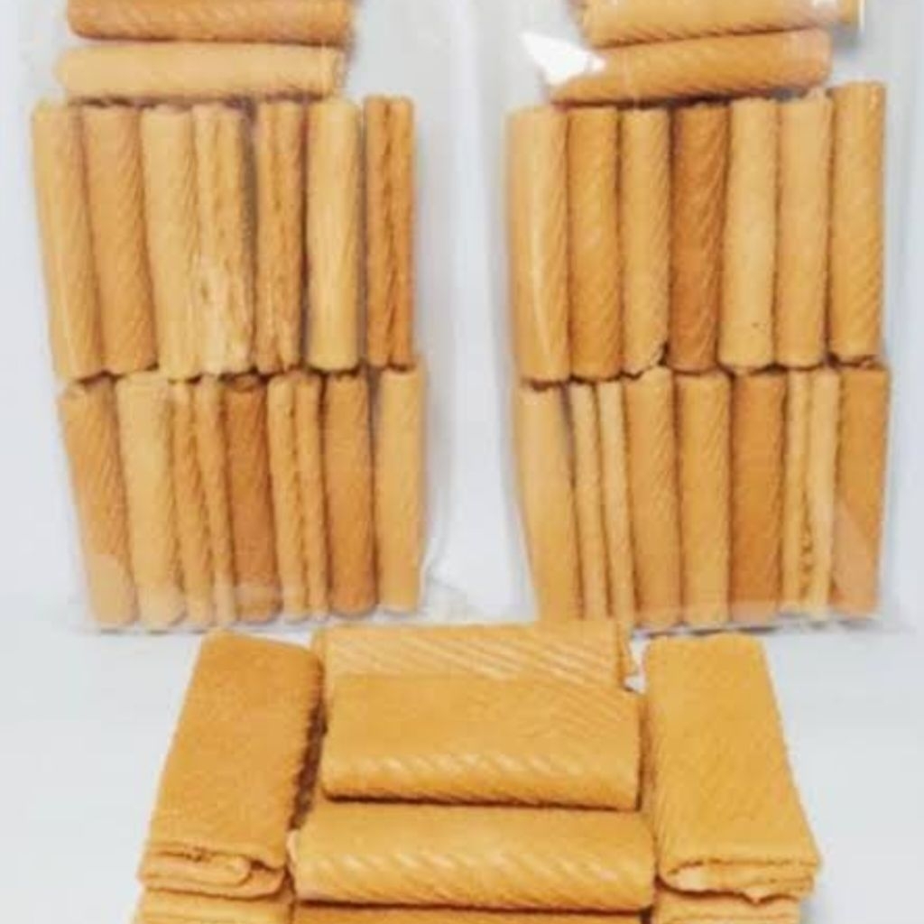 

KUE SEMPRONG LIPAT/KUE SEMPRONG DOMPET ENAK TERLARIS 250GRAM