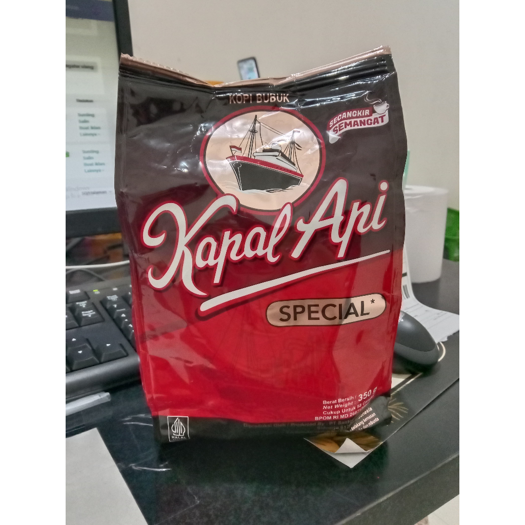 

kopi bubuk kapal api spesial ukuran 350gr