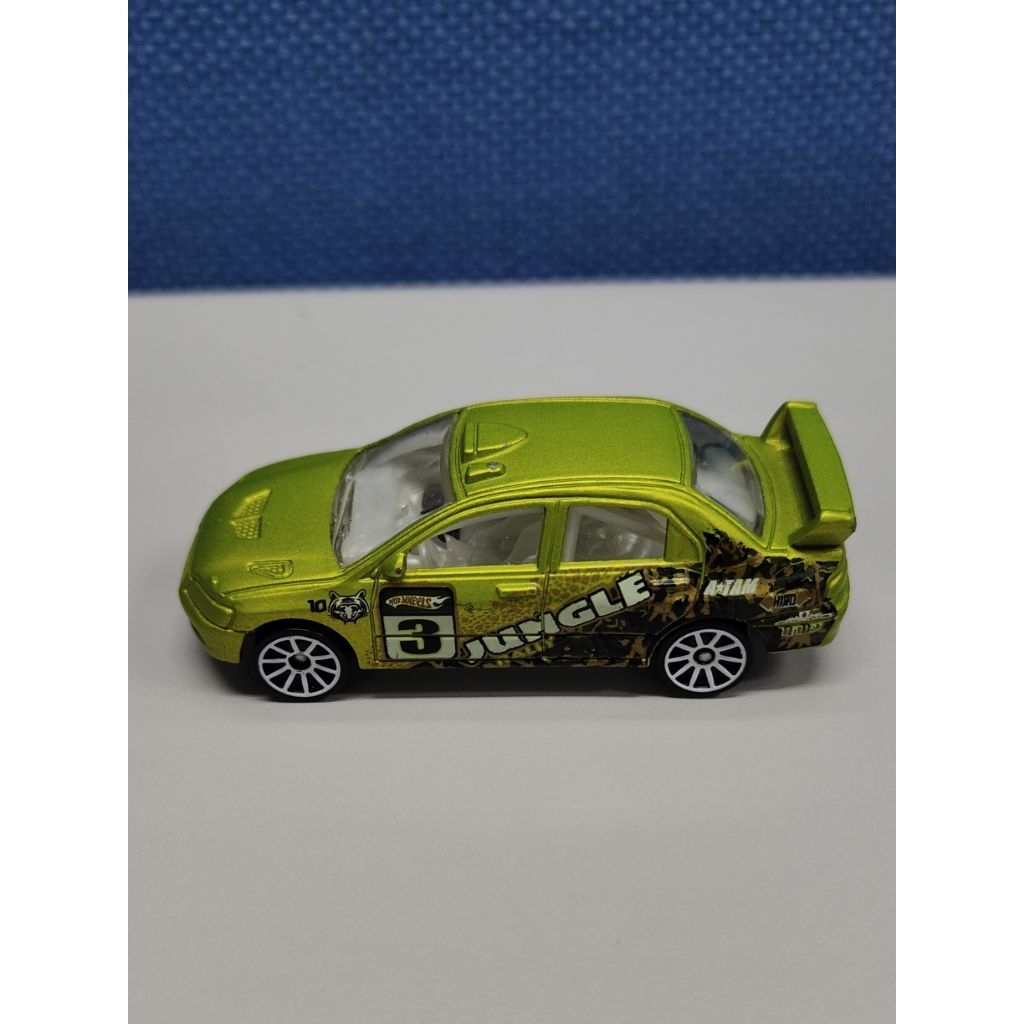 Hot Wheels Mitsubishi Lancer Evolution 7 Loose from Gift Pack (RARE)