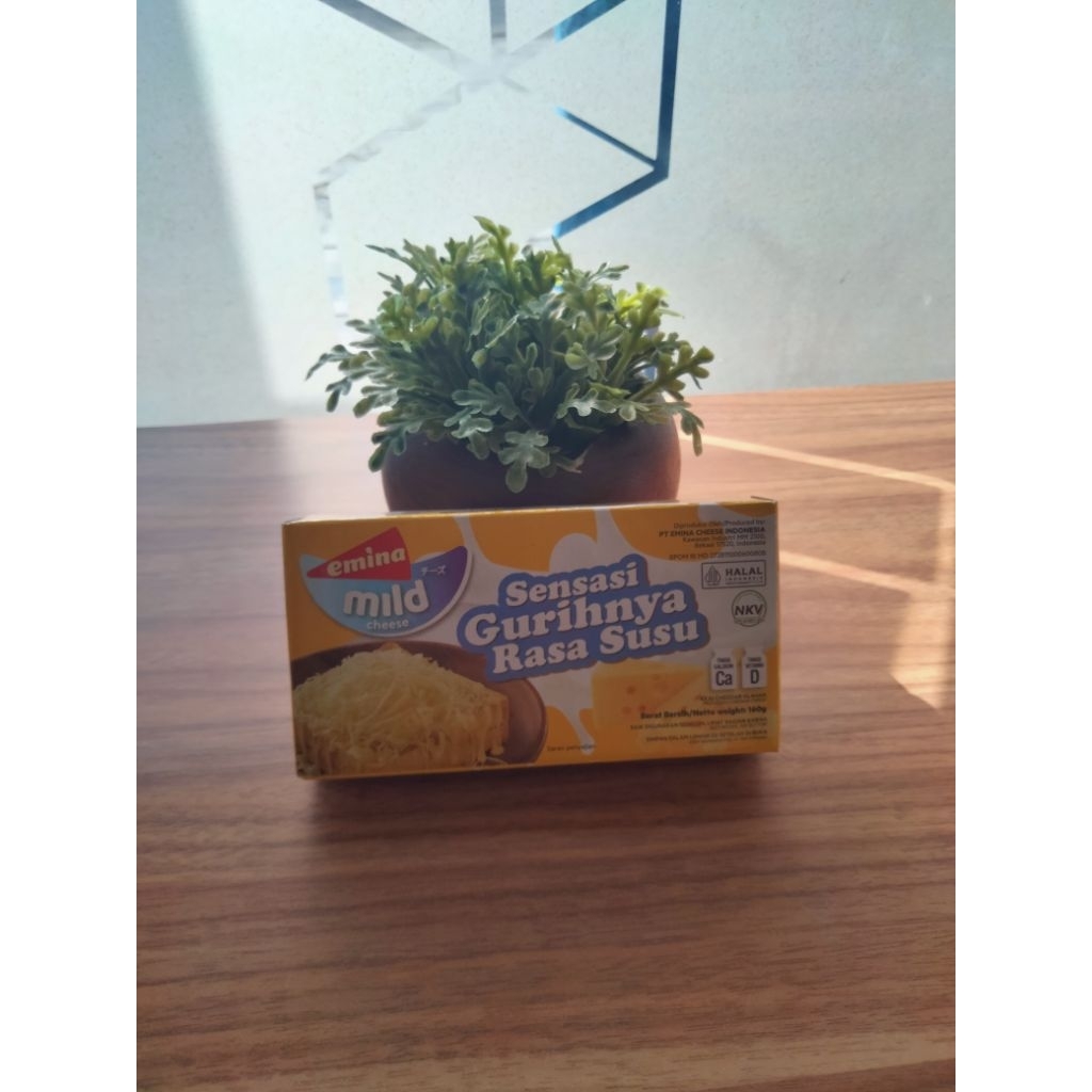 

Emina mild cheese 160g