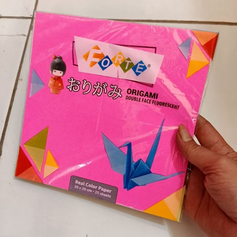 

1 Pak Kertas Origami Forte Isi 25 Lembar ( Warna Bolak - Balik )