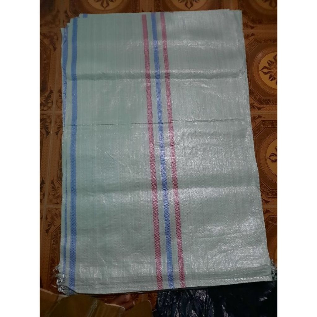 KARUNG BEKAS KAPASITAS 100 KG