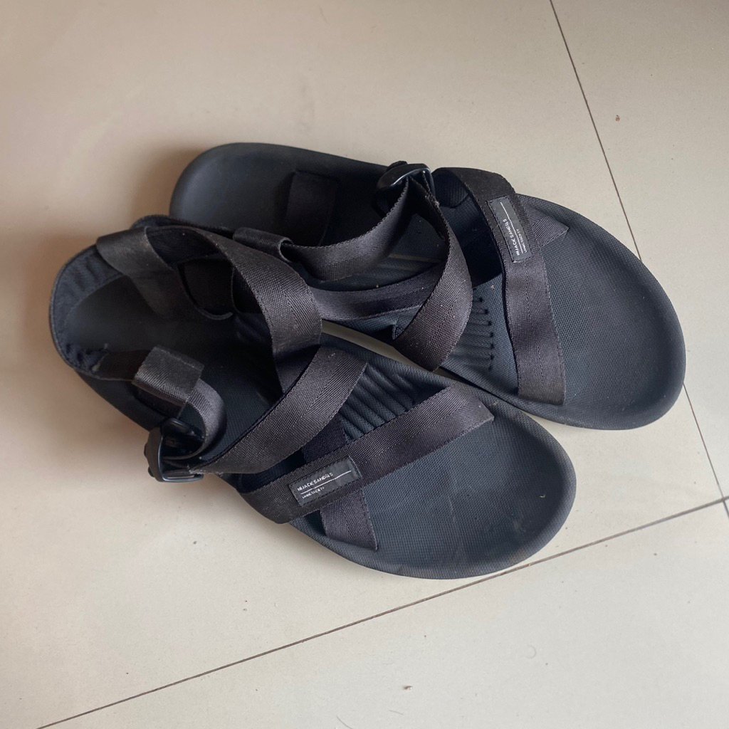 Hijack Sandal second