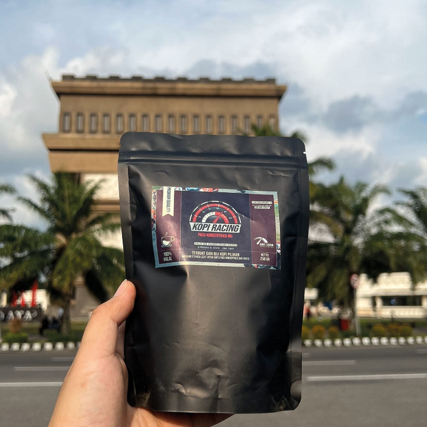 

Bubuk Kopi Racing Ungu isi 250gr Spesial Untuk Stamina & Kesehatan - Coffee Air