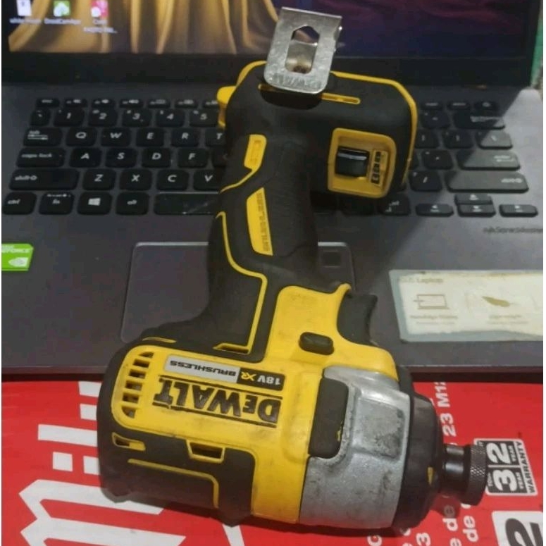 DEWALT DCF887 IMPACT DRIVER 18V HEX 1/4 Original Second