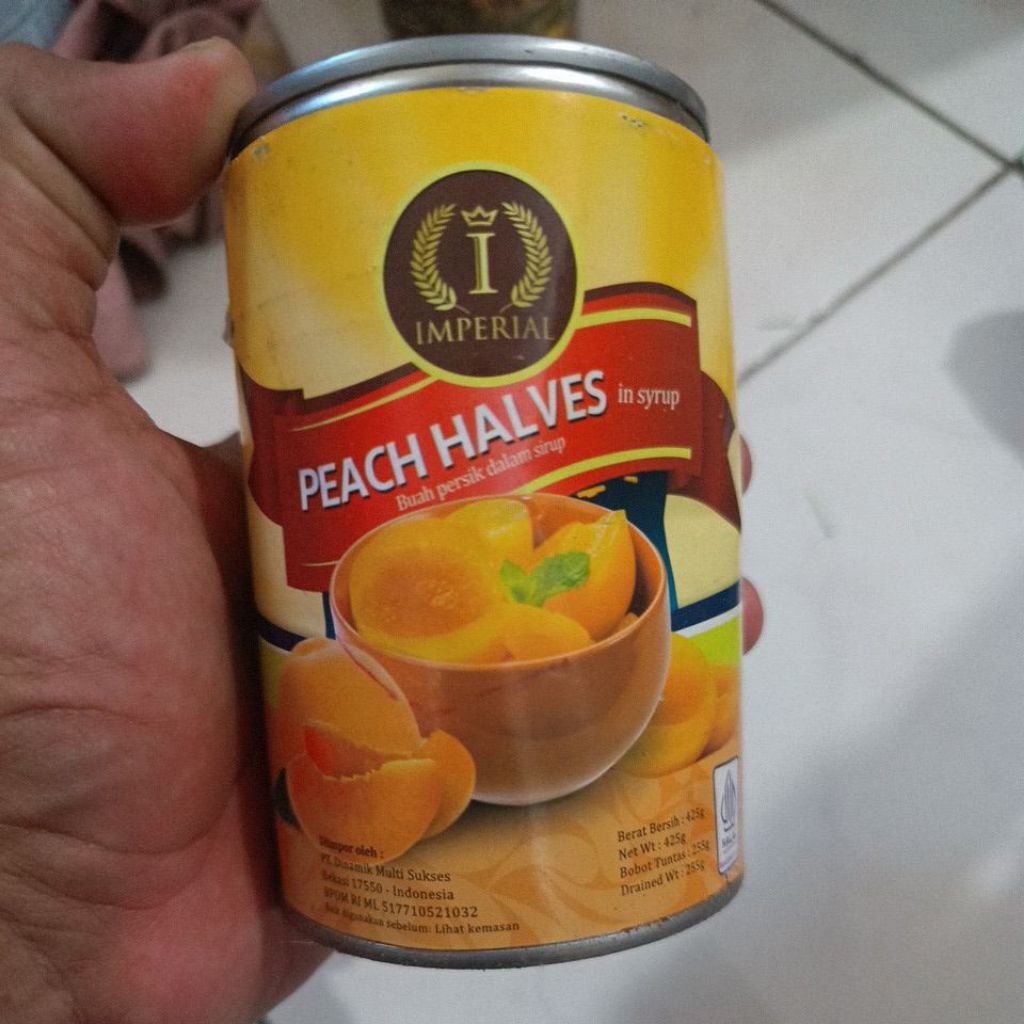 

imperial peach halves, (kaleng riject /penyok)