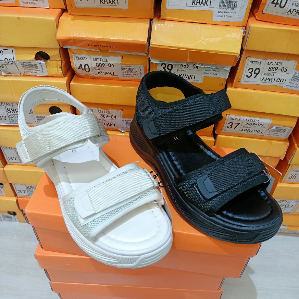 sepatu sandal wanita/sandal tali ST.MORITZ original matahari