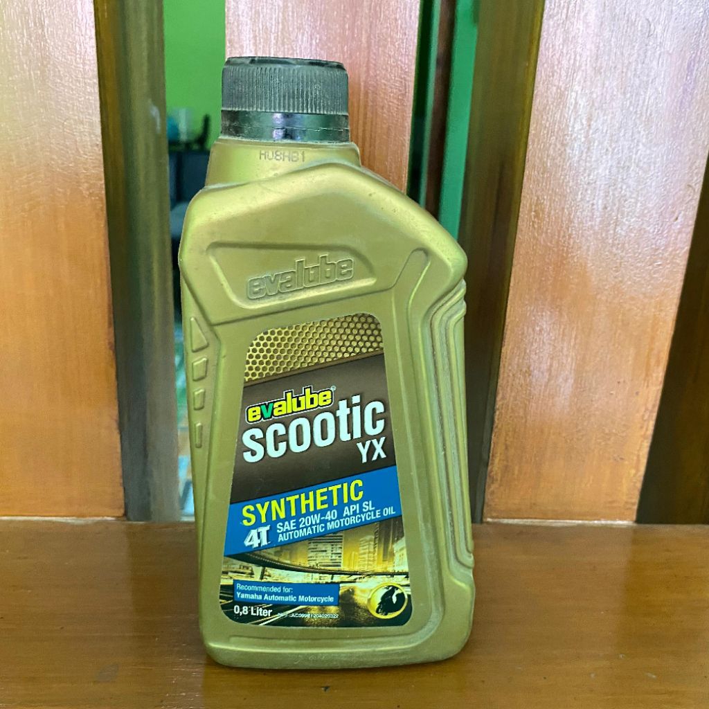OLI MESIN EVALUBE 4T  SCOOTIC YX 0.8 LITER