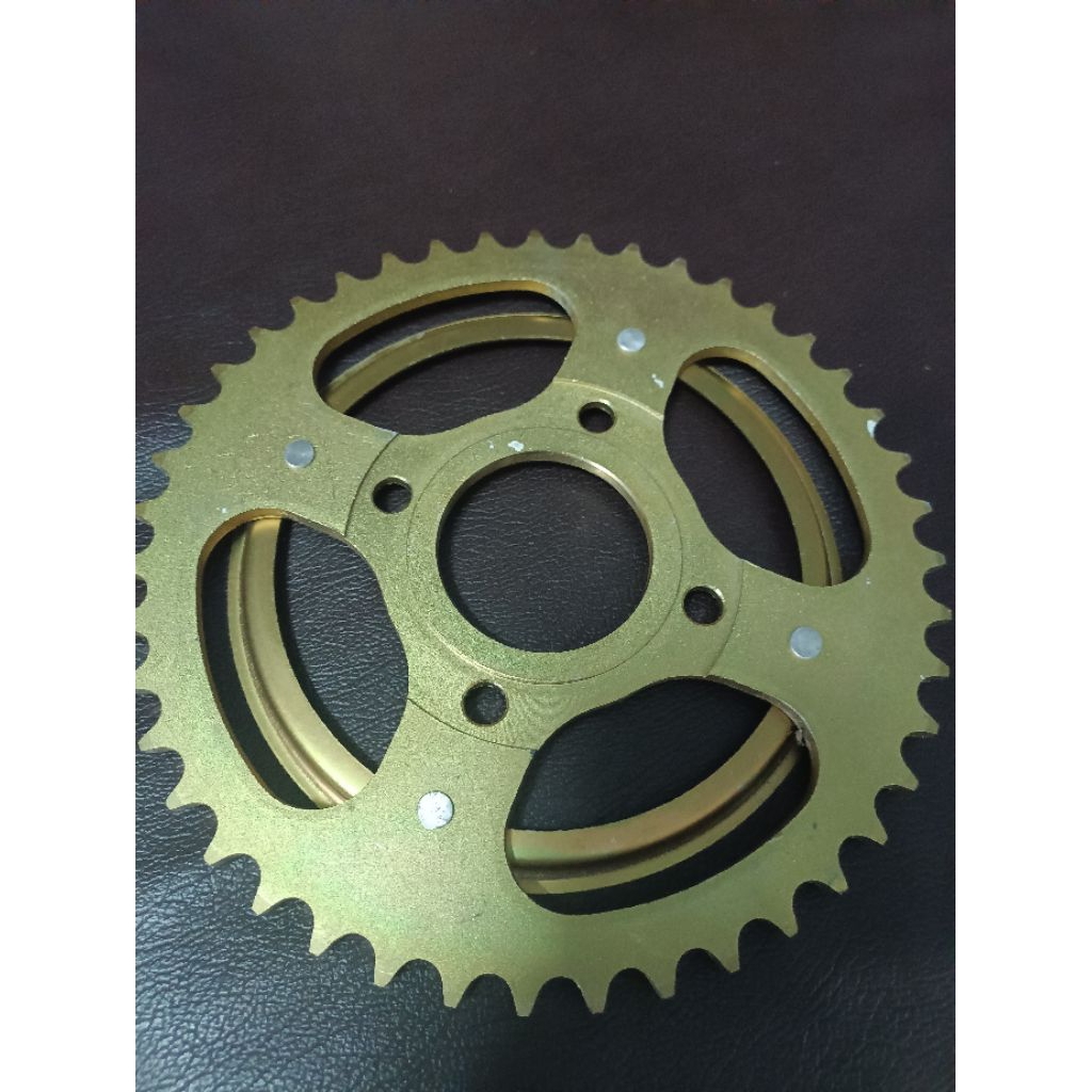 Gir belakang honda tiger 520-43T