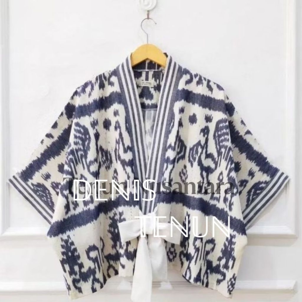 Blazer Tenun Etnick Wanita White Atasan Kerja Wanita Lengan Panjang Bawah Tenun Rok Etnick NTT