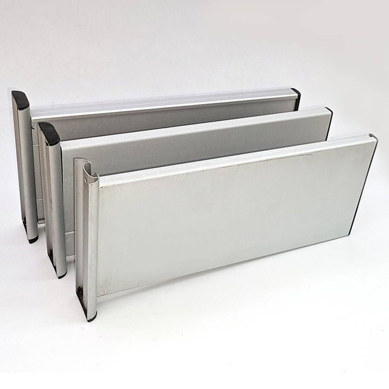 

Papan Nama Pintu Kantor Papan Nama Ruangan Sliding / Papan Nama Kantor Costum Tulisan Aluminium