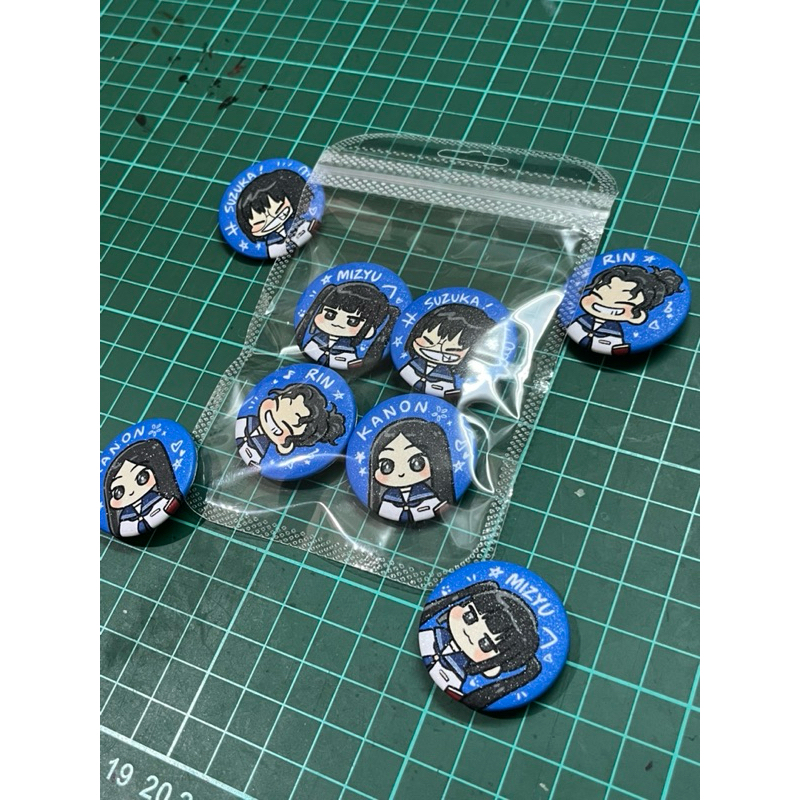 Glitter pin badge Atarashii Gakkou | Ado Utaite |  Bocchi The Rock Jpop
