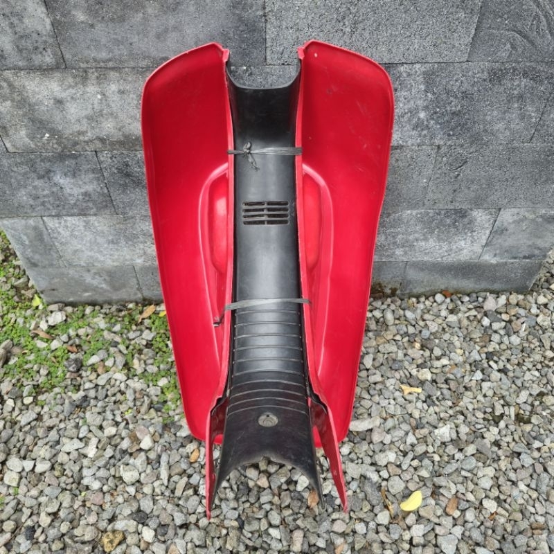 sayap legshield astrea grand jialing original sayap jialing jl100 merah