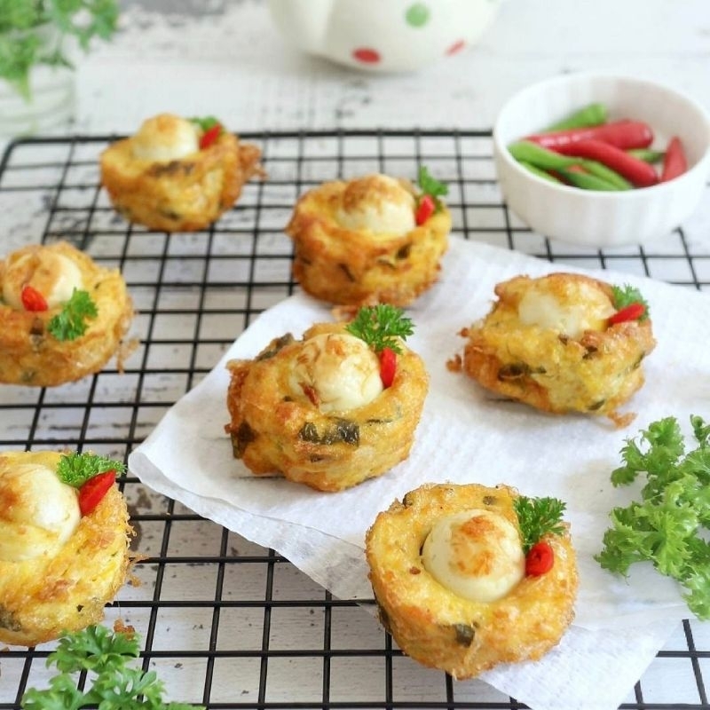 

tahu sakura sosis puyuh frozen food halal thoyib / lauk bihun sayur sayuran camilan cemilan snack frosen