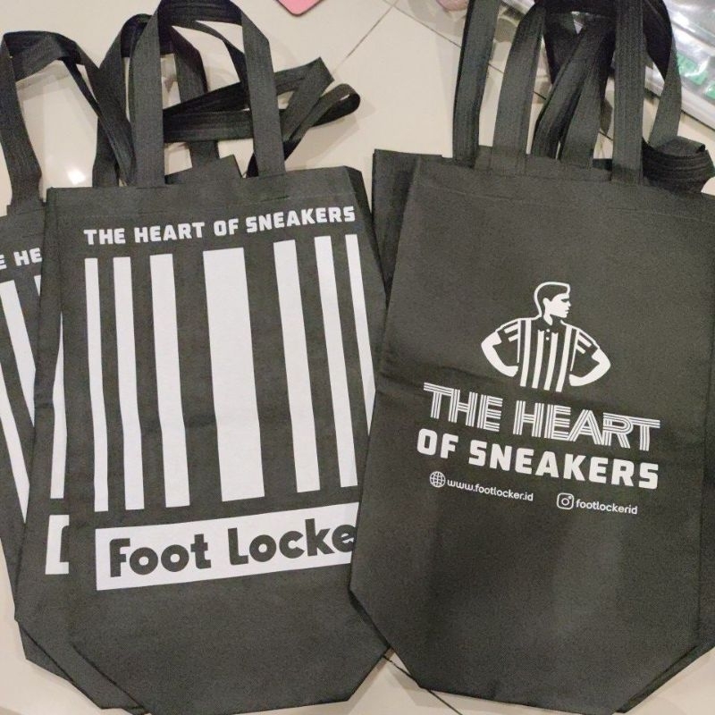 kantong belanja foot locker
