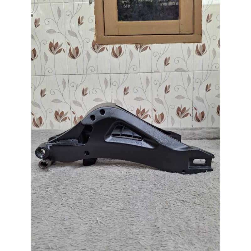 SWING ARM DELKEVIC MODEL BANANA TAPAK LEBAR NINJA 250 FI OLD / KARBU Z250